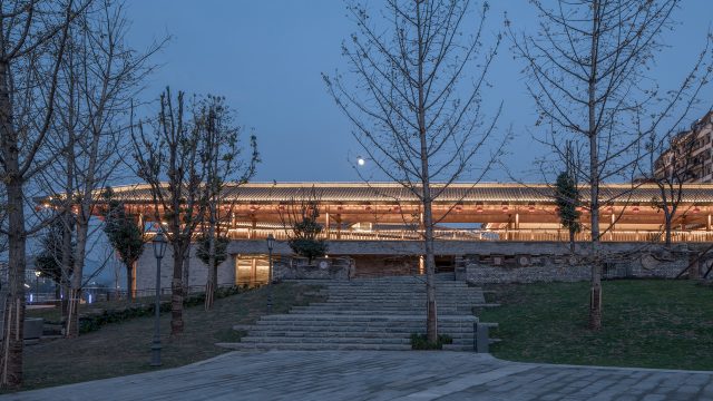 The Moon Hanging over the Illuminated Sifangjing Service Building