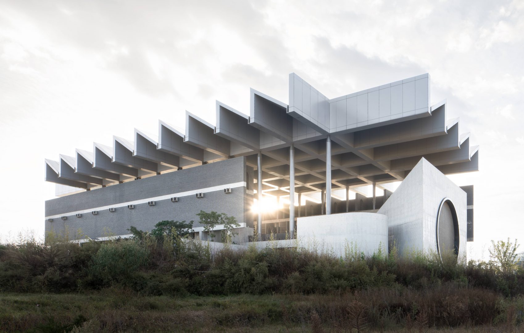 西昌建川影视博物馆-纪录片陈列馆 – 汤桦建筑设计事务所